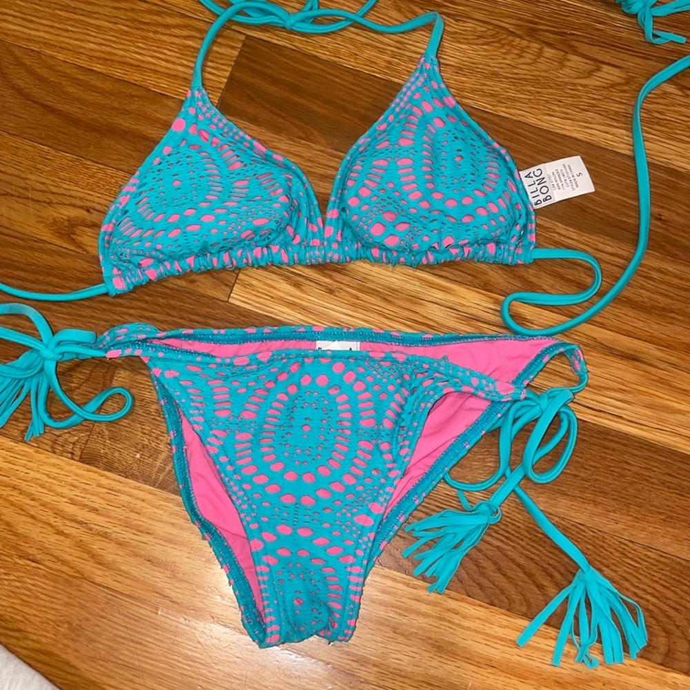 Teal & Pink BillaBong Bikini